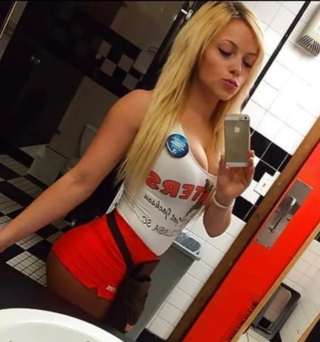 Liv Morgan Hooters